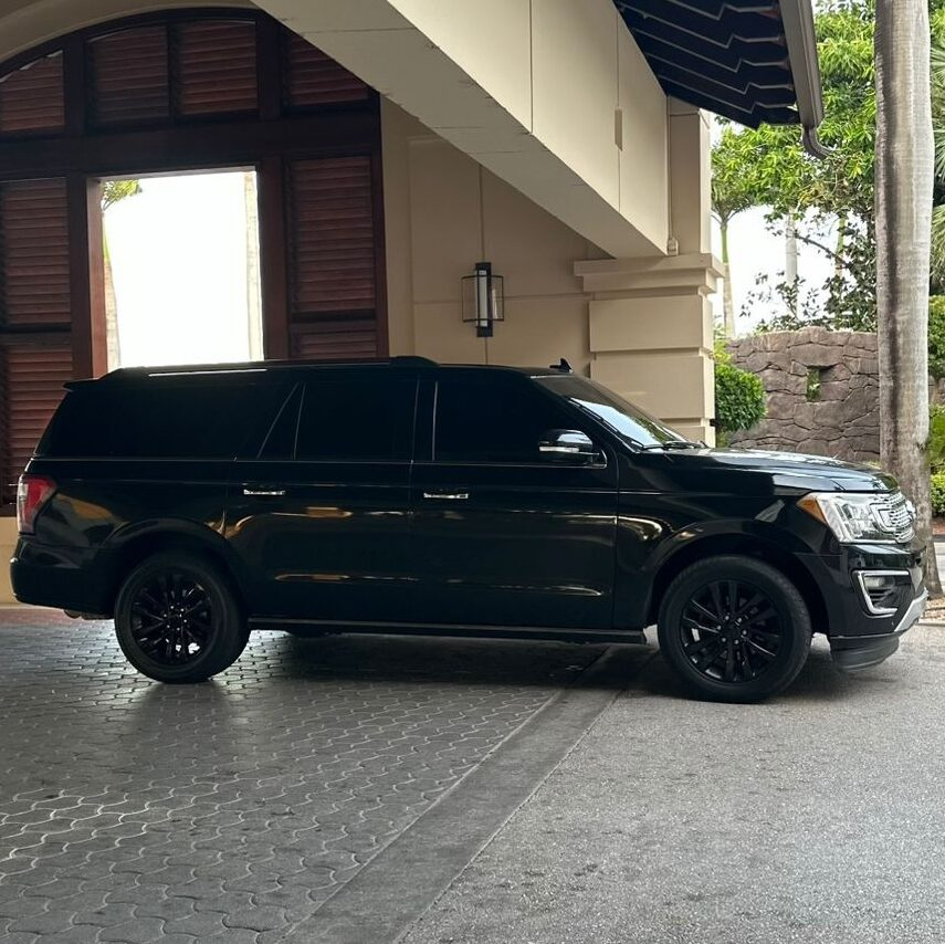 Ford Expedition VIP, VIP SUV used for transfers in Aruba